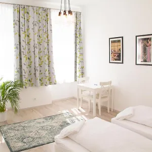  Apartament Vienna4you App 15 Are Welcome